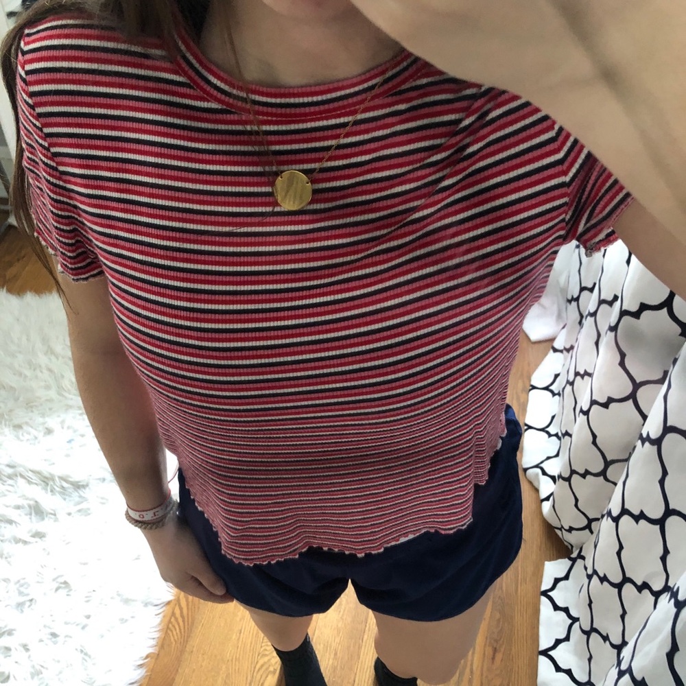 American eagle soft and sexy cropped shirt